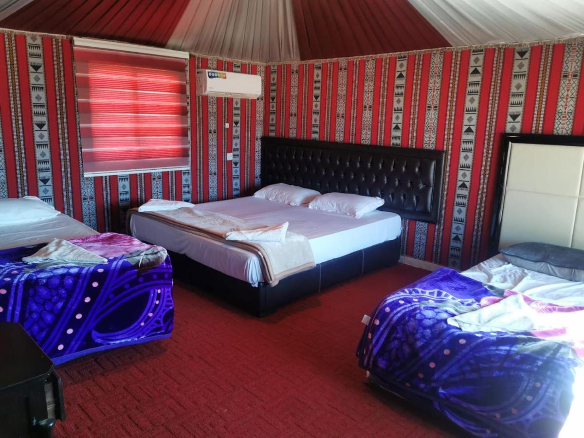 Wadi Rum Oscar Camp Extérieur photo