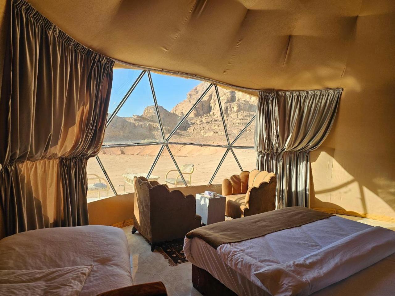 Wadi Rum Oscar Camp Extérieur photo