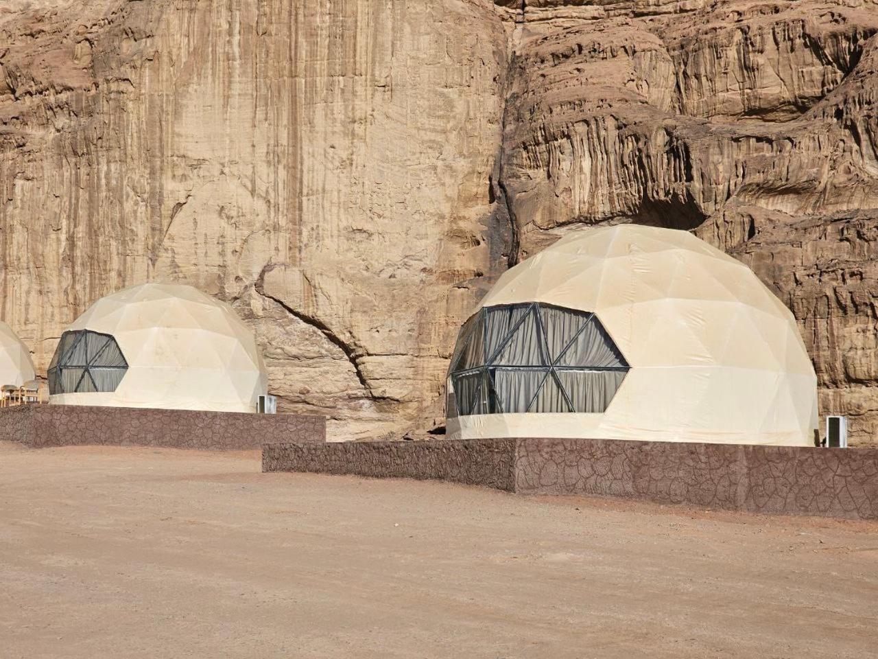 Wadi Rum Oscar Camp Extérieur photo