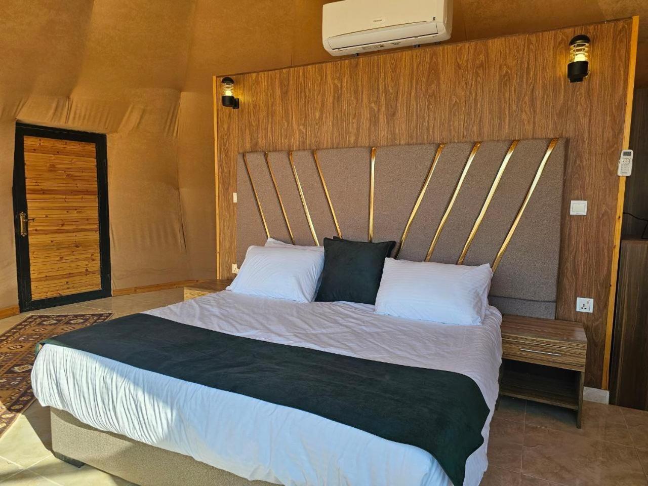 Wadi Rum Oscar Camp Extérieur photo