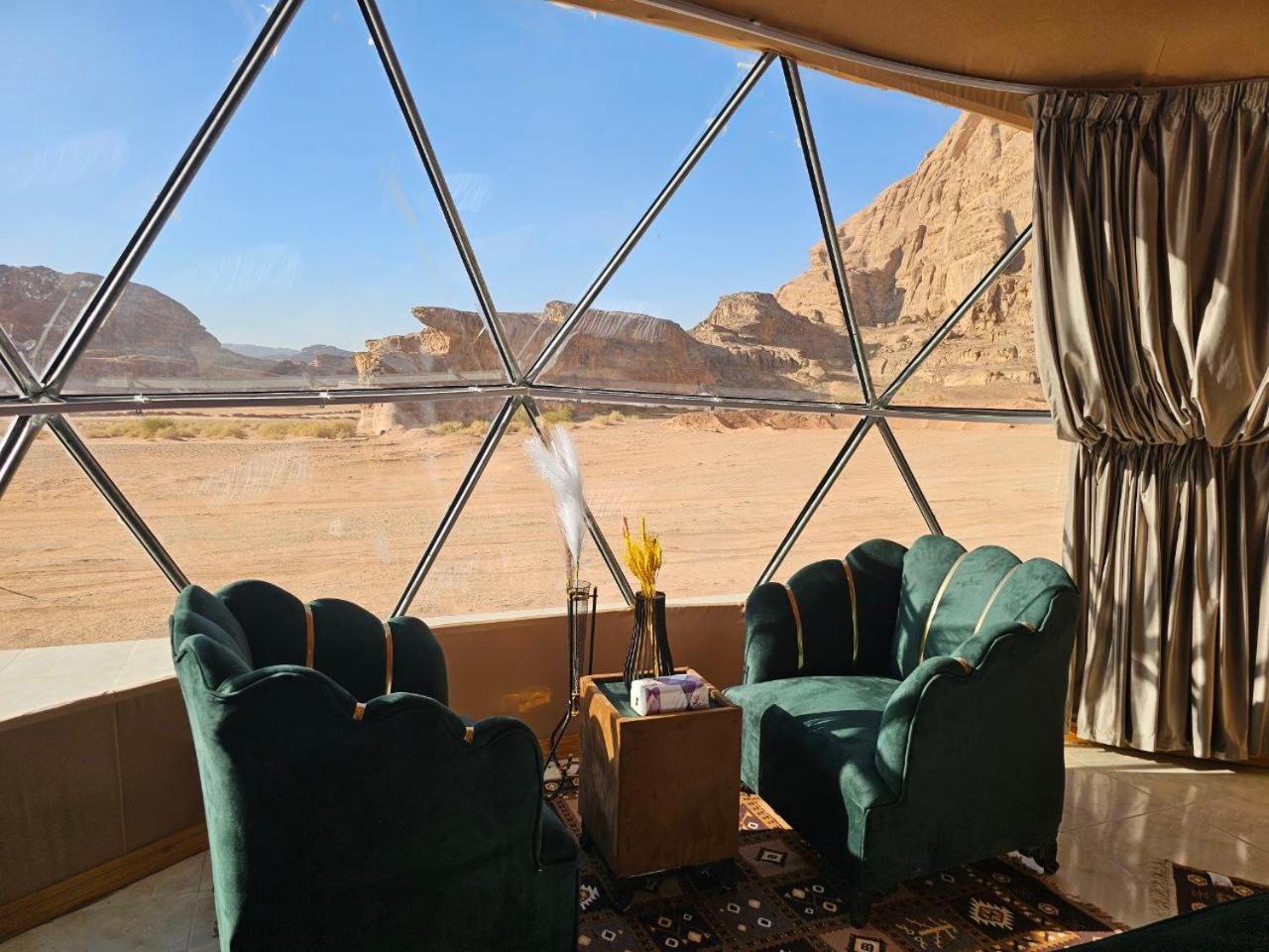 Wadi Rum Oscar Camp Extérieur photo