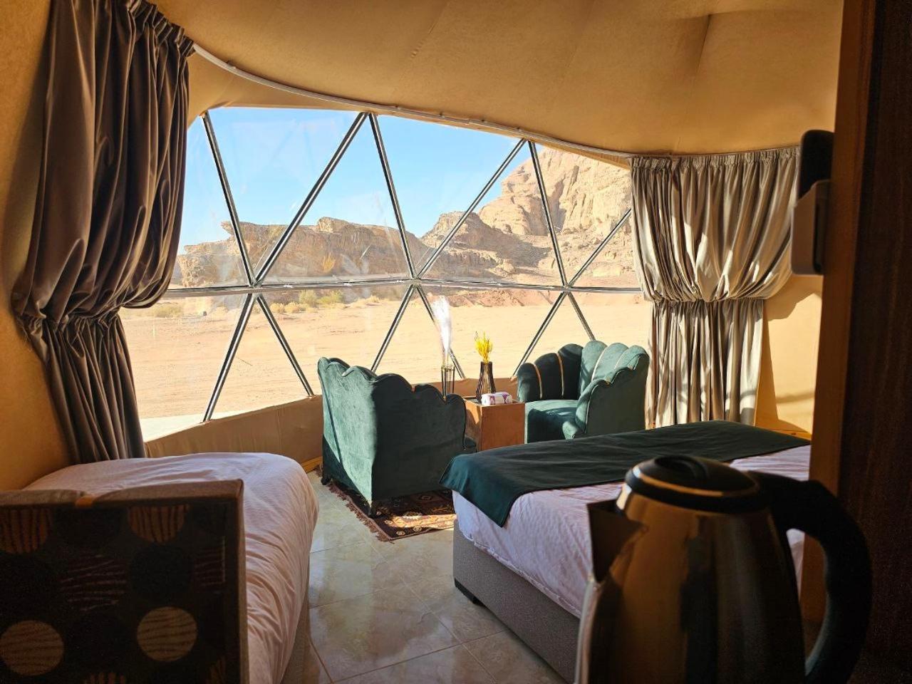 Wadi Rum Oscar Camp Extérieur photo