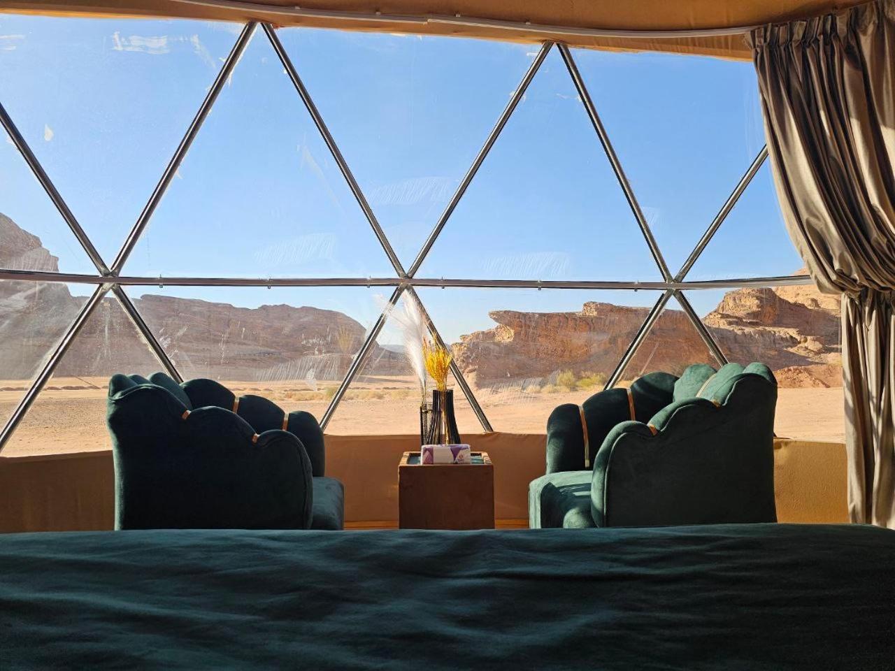 Wadi Rum Oscar Camp Extérieur photo