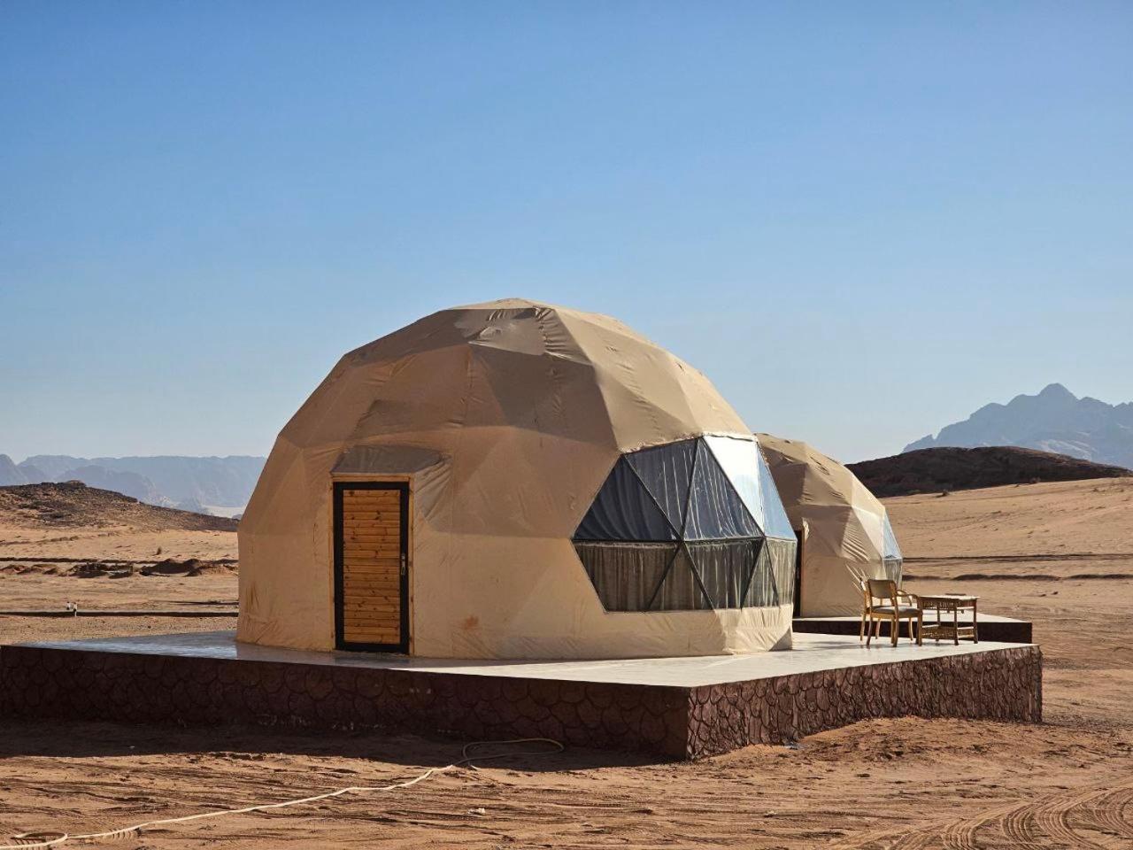Wadi Rum Oscar Camp Extérieur photo