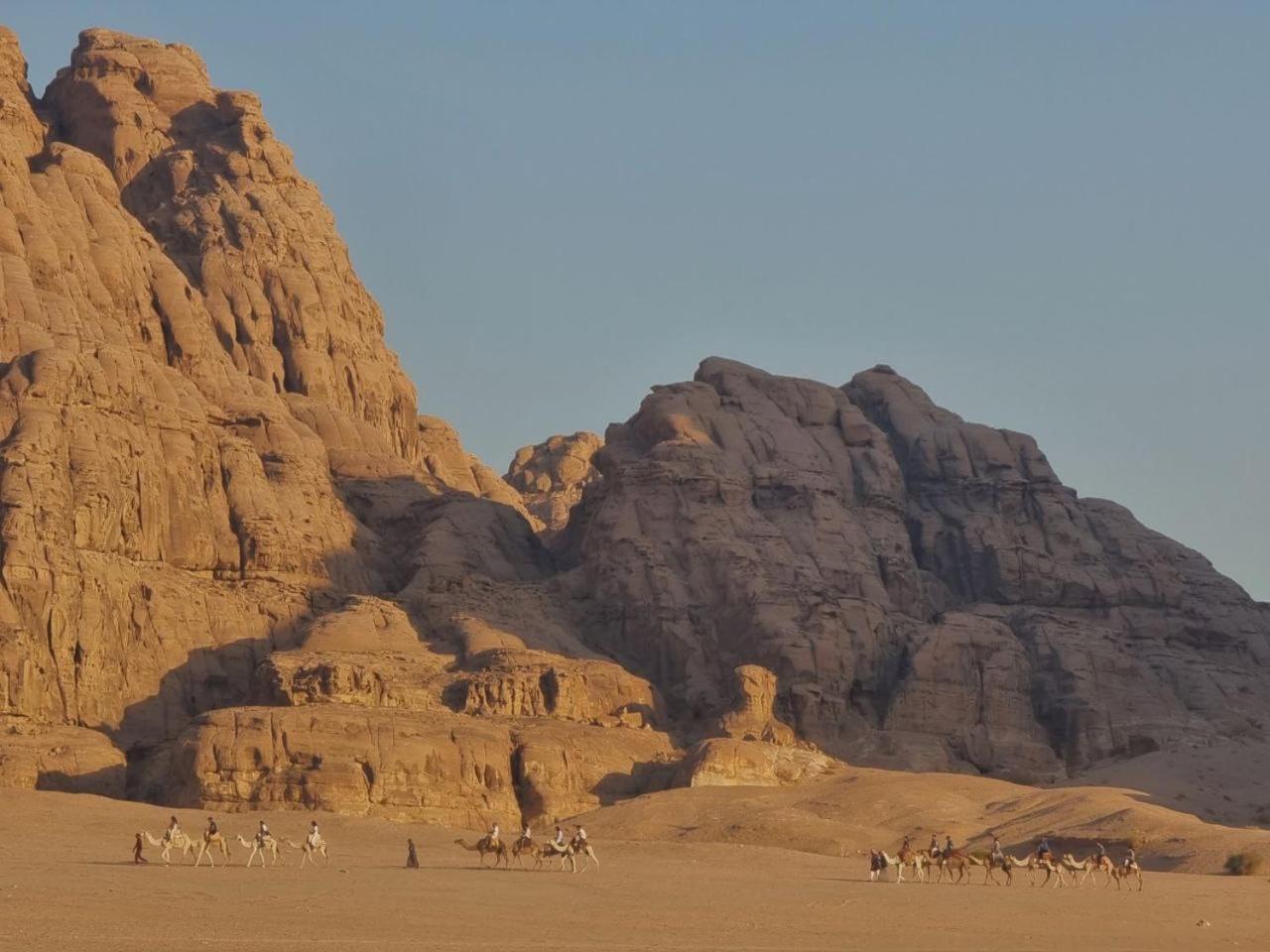 Wadi Rum Oscar Camp Extérieur photo